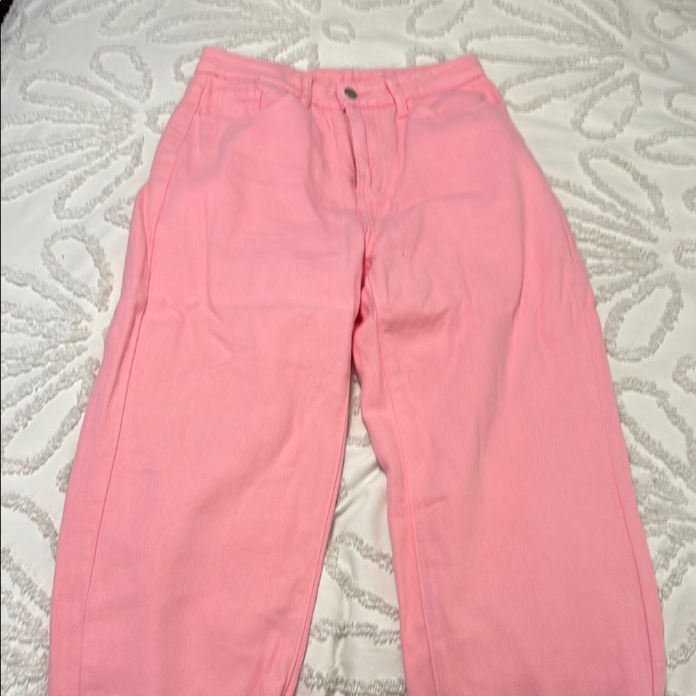 Pink High-Waisted Jeans
